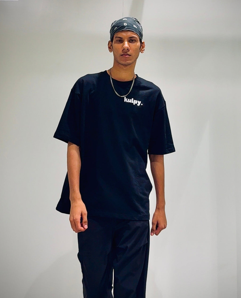 OBSIDIAN BLACK OVERSIZE TSHIRT