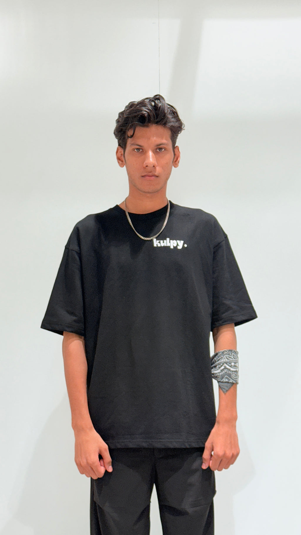 OBSIDIAN BLACK OVERSIZE TSHIRT
