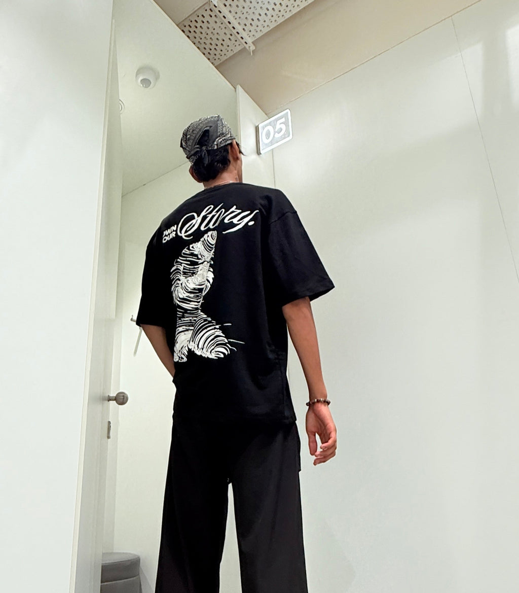 OBSIDIAN BLACK OVERSIZE TSHIRT